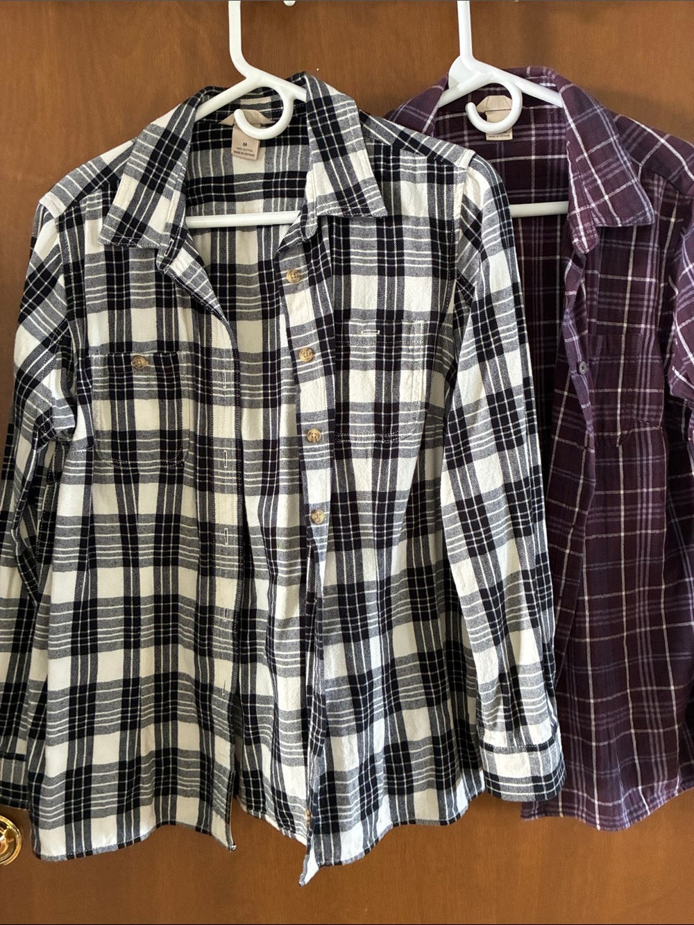 2 Duluth trading women’s medium 100% cotton 2 shirts for the price of one!